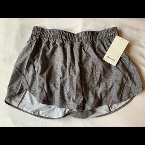 Lululemon Size 14 Track That MR Short 5" NWT